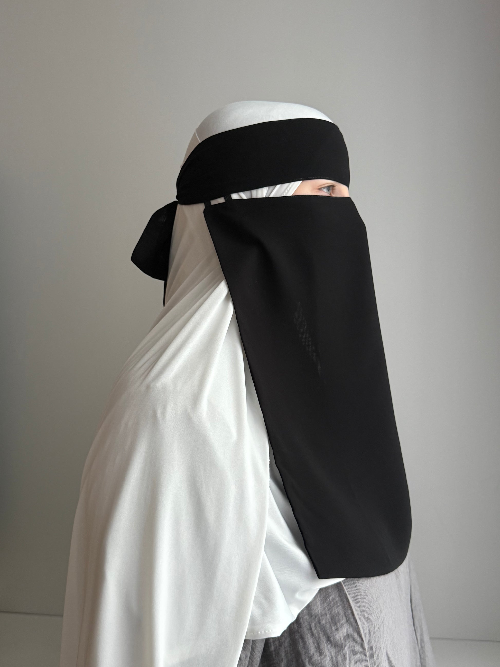 One layer pull down niqab