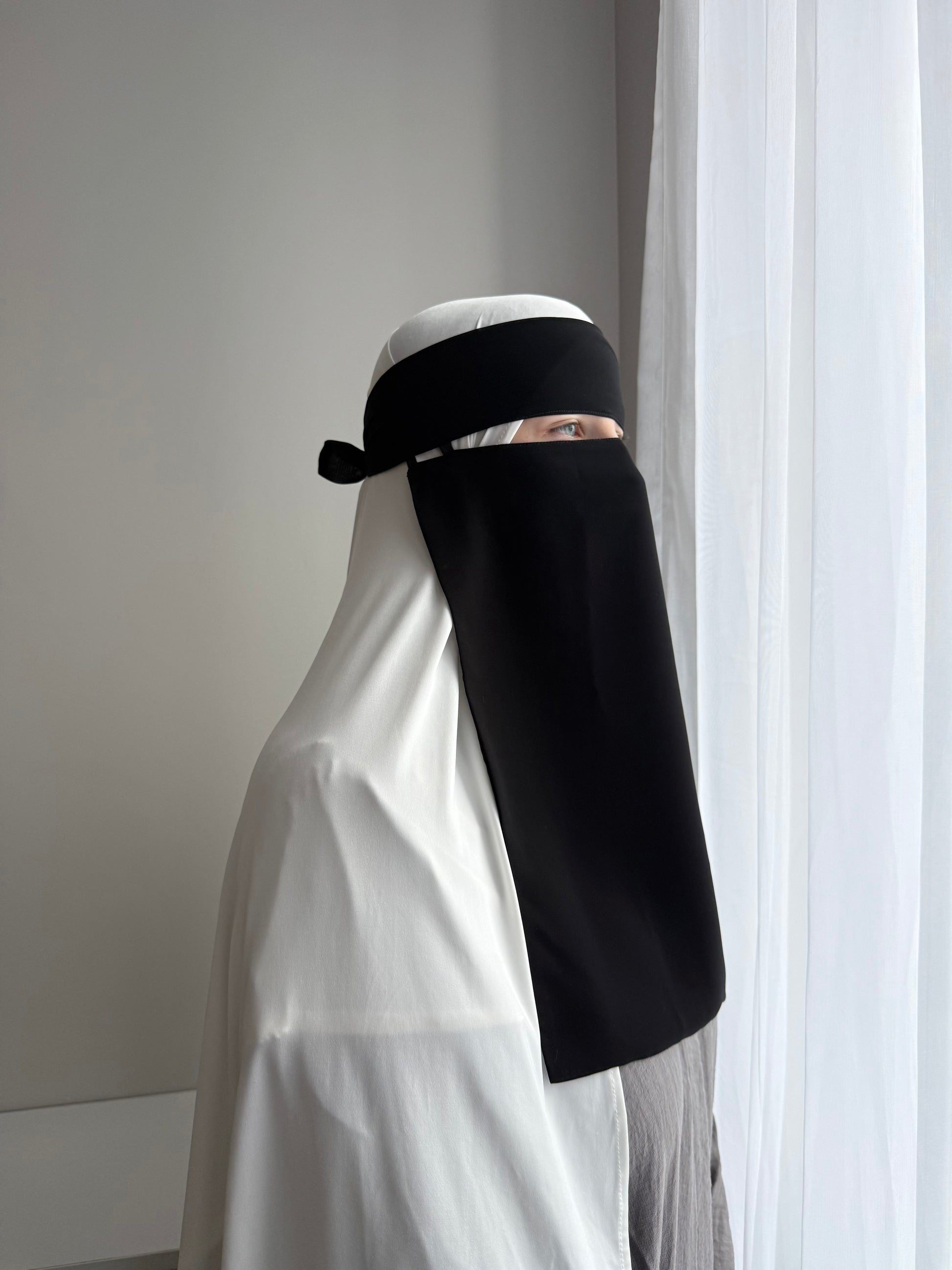 One layer pull down niqab