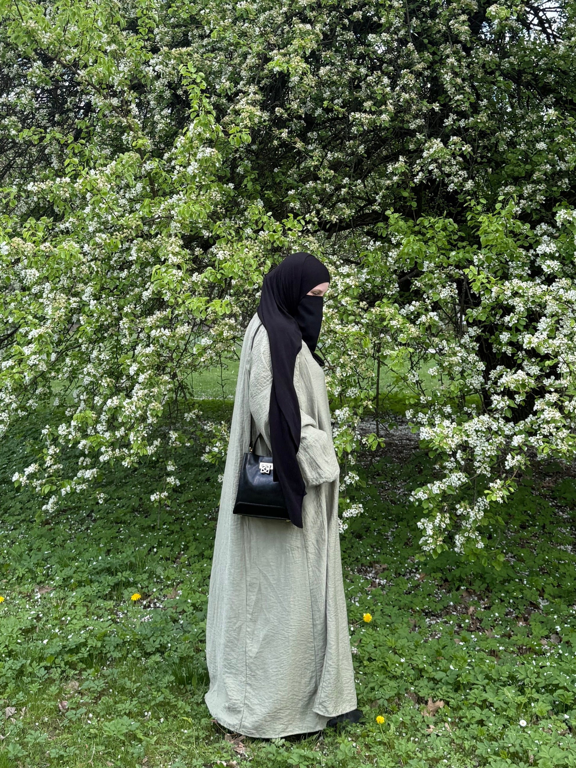 Premium Linen Blend Abaya